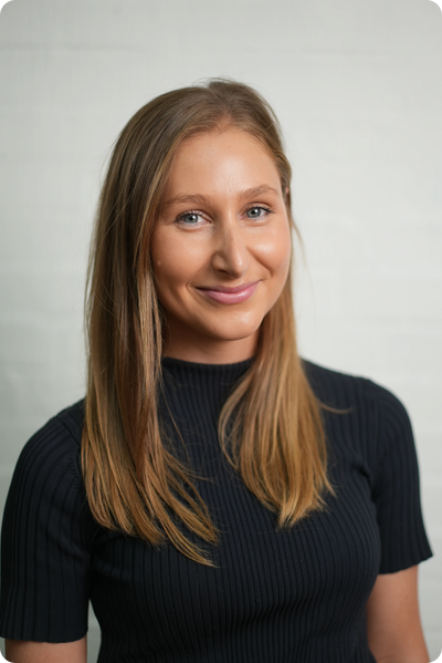 Dr Caitlin Hall